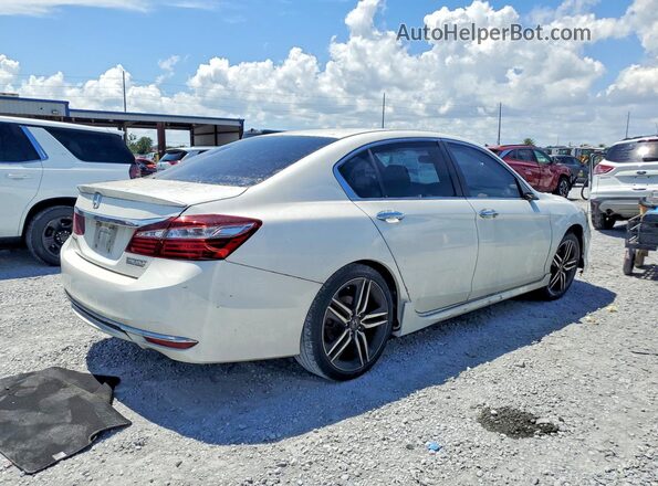 1HGCR2F16HA231331 2017 HONDA ACCORD Белый Передняя правая четверть