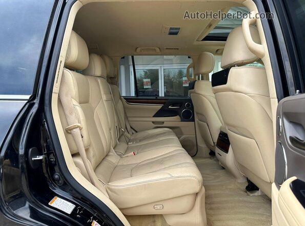 JTJHY7AX6H4221040 2017 LEXUS LX570 Черный Вид сзади