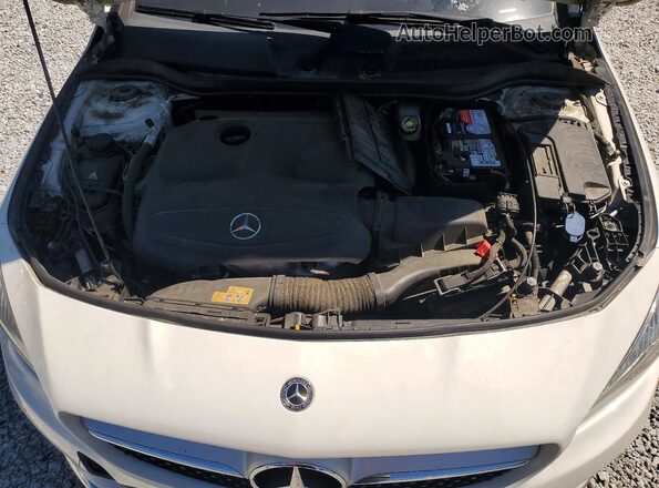 WDDSJ4GB1JN543209 2018 MERCEDES-BENZ CLA-CLASS White Вид підкапотного простору