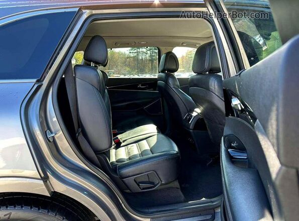 5XYPKDA5XGG104168 2016 KIA SORENTO Серый Вид салона спереди