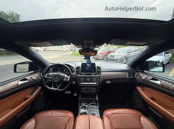 4JGED6EB6HA080090 2017 MERCEDES-BENZ GLE Белый Вид салона спереди