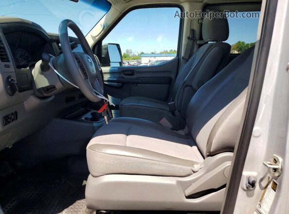 5BZBF0AA5KN850954 2019 NISSAN NV White Вид салону спереду
