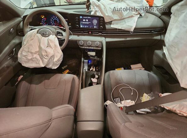 5NPLL4AG6MH049655 2021 HYUNDAI ELANTRA Белый Вид щитка приборов