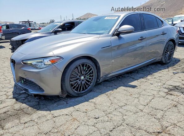 ZARFAECN8J7567048 2018 ALFA ROMEO GIULIA Gray Przód lewy