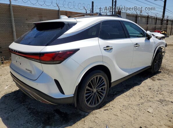 2T2BBMCAXRC053933 2024 LEXUS RX Белый Передняя правая четверть