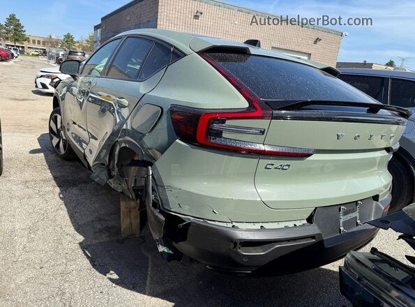 YV4ER3GL0R2109747 2024 VOLVO C40 Бирюзовый Передняя правая четверть