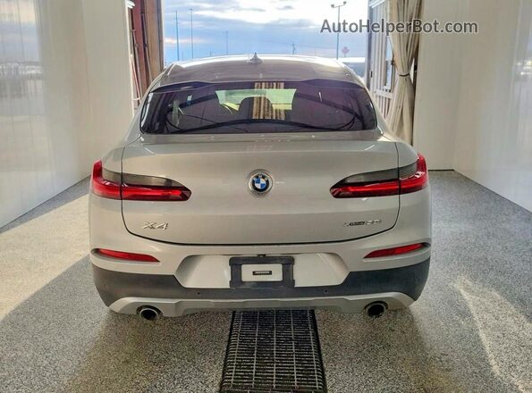 5UX2V1C06M9E06590 2021 BMW X4 Серый Вид подкапотного пространства