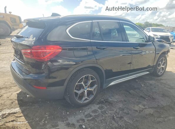 WBXHT3C35J5L30404 2018 BMW X1 Black Przód prawy