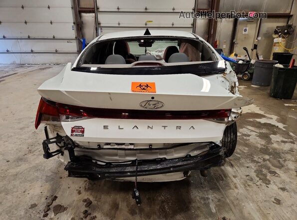 5NPLL4AG6MH049655 2021 HYUNDAI ELANTRA Белый Вид салона спереди