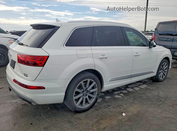 WA1LAAF72HD010208 2017 AUDI Q7 Белый Передняя правая четверть