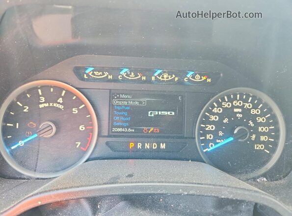 1FTEX1EPXJFD05744 2018 FORD F150 White Вид задніх сидінь