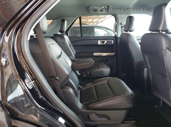 1FMSK7DH7RGA87276 2024 FORD FORD EXPLORER Black Вид задньої частини салону