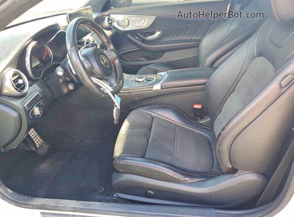 WDDWJ6EB4JF625851 2018 MERCEDES-BENZ C White Вид панелі приладів