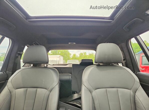 5UXCX6C08M9H52376 2021 BMW X7 Черный Вид задней части салона