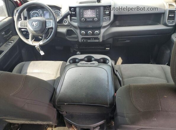 3C6UR5CL9LG148438 2020 RAM 2500 Бордовый Вид щитка приборов