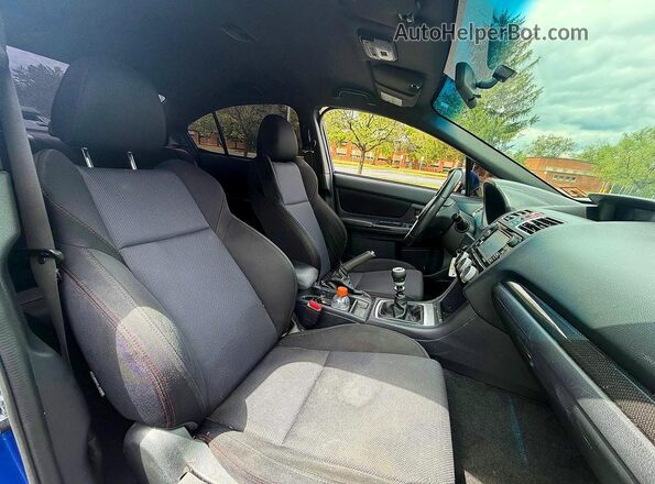 JF1VA1B60H9810770 2017 SUBARU WRX Blue Vista trasera
