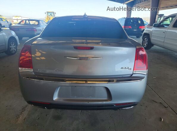 2C3CCAEG9GH294783 2016 CHRYSLER 300 Серебряный Вид салона спереди