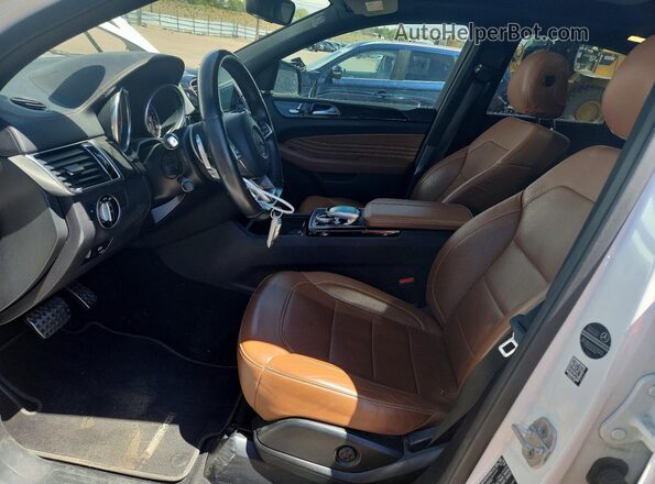 4JGED6EB4HA061697 2017 MERCEDES-BENZ GLE Белый Вид панели приборов
