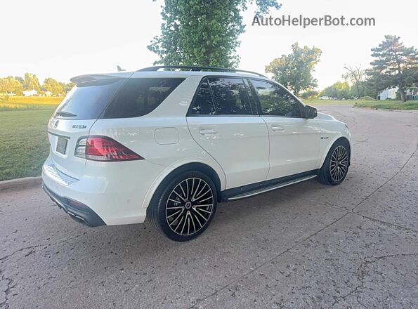 4JGDA7FB4GA806164 2016 MERCEDES-BENZ GLE White Widok z przodu