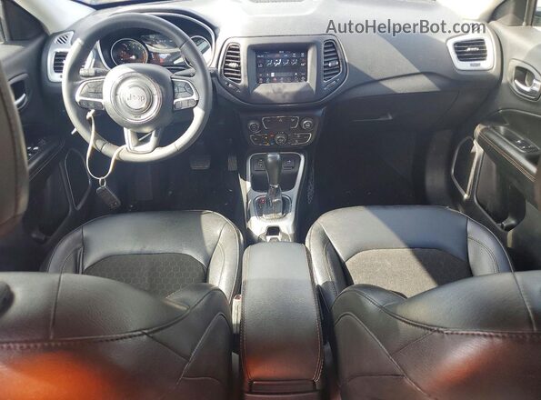 3C4NJCBB3MT604752 2021 JEEP COMPASS Blue Widok zestawu wskaźników