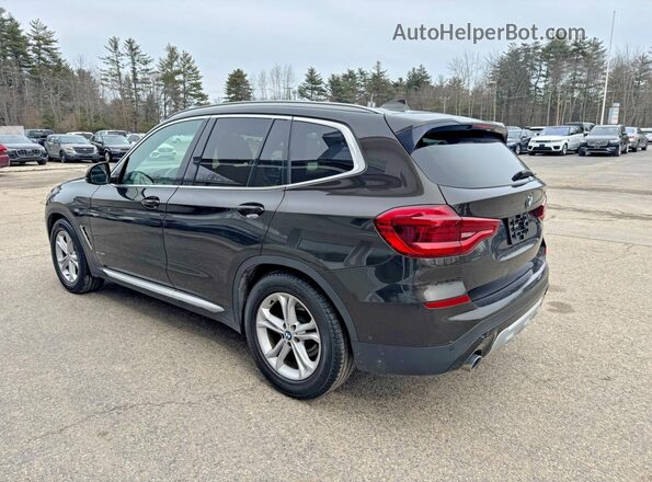 5UXTR9C59JLC75432 2018 BMW X3 Зеленый Задняя правая четверть