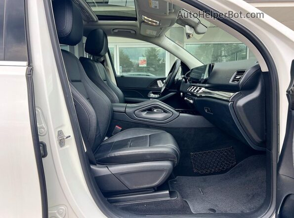 4JGFB4KB7LA012330 2020 MERCEDES-BENZ GLE White Rear view