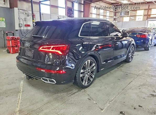 WA1C4AFY7J2123766 2018 AUDI SQ5 Black Vista frontal