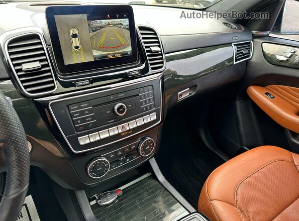4JGED6EB4GA043554 2016 MERCEDES-BENZ GLE White Rear seats view