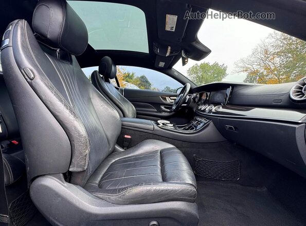 WDD1J6FBXJF010617 2018 MERCEDES-BENZ E-CLASS Серый Вид спереди