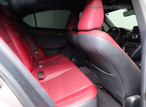 JTHAA1D20M5113277 2021 LEXUS IS Серебряный Вид салона спереди