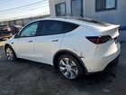 2023 Tesla Model Y Белый vin: 7SAYGDEE5PF866981