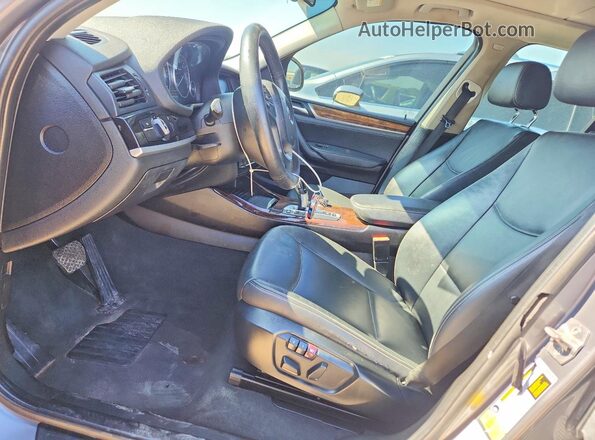 5UXWZ7C55H0T43932 2017 BMW X3 Gray Vista del salpicadero