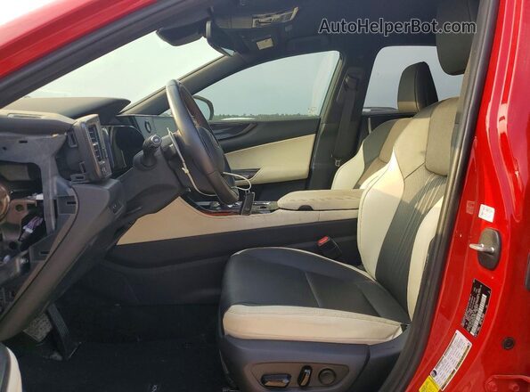 2T2ADCAZ0RC007052 2024 LEXUS NX Красный Вид салона спереди