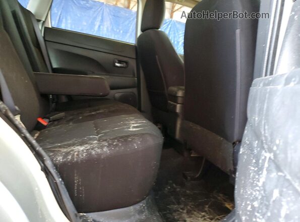 JA4ARUAUXRU000476 2024 MITSUBISHI OUTLANDER Серый Вид подкапотного пространства