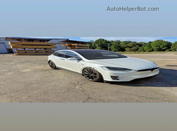 5YJXCBE2XJF103330 2018 TESLA MODEL Белый Задняя левая четверть