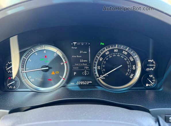 JTJHY7AX2J4263193 2018 LEXUS LX White Widok tylnych siedzeń