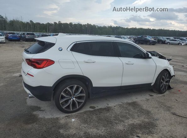 WBXYJ5C39JEF81365 2018 BMW X2 Белый Передняя правая четверть