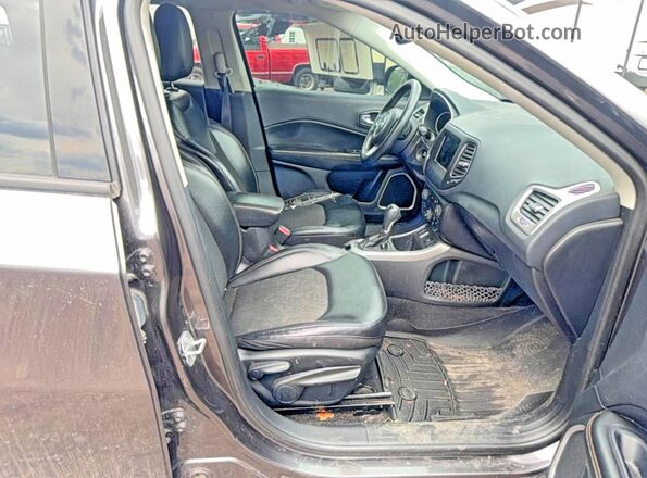 3C4NJCBB0JT502224 2018 JEEP COMPASS Серый Вид сзади