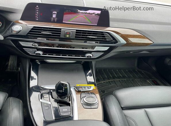 5UXTY5C05LLT35268 2020 BMW X3 Белый Панорамный вид салона 360°