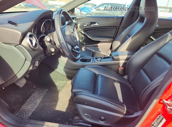 WDDSJ4EB6KN776250 2019 MERCEDES-BENZ CLA-CLASS Red Առջևի վահանակի տեսք
