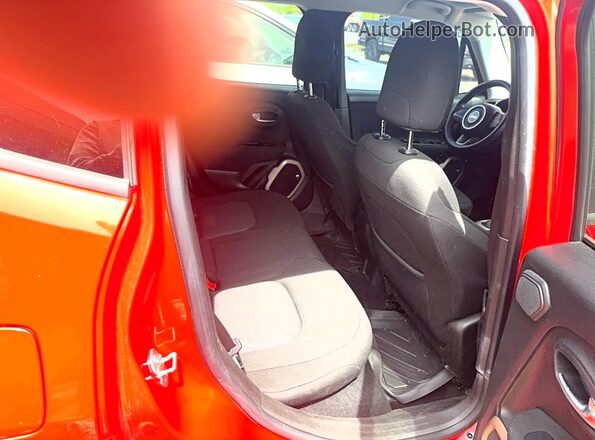 ZACCJABT8GPC75076 2016 JEEP RENEGADE Red Front interior view
