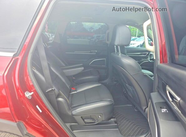 5XYP6DGC7PG388692 2023 KIA TELLURIDE Темно-бордовый Вид салона спереди