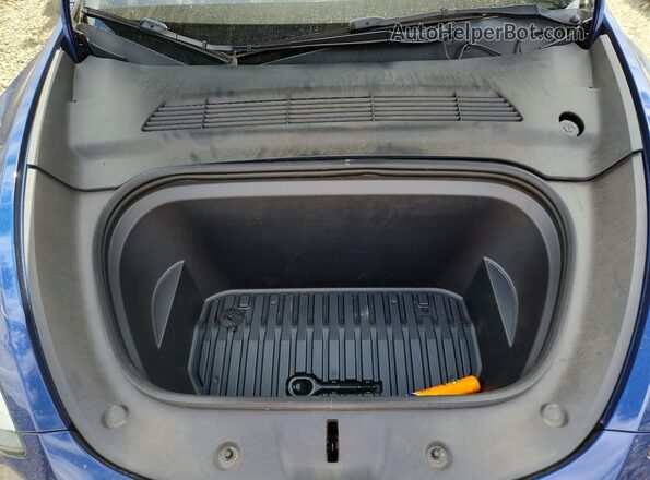 7SAYGDEE0NF401151 2022 TESLA MODEL Blue Շարժիչի բաժամունքի տեսք