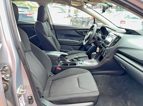 4S3GTAB68K3720032 2019 SUBARU IMPREZA Серебряный Вид сзади