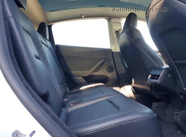 7SAYGDEE5PF866981 2023 TESLA MODEL Белый Вид подкапотного пространства