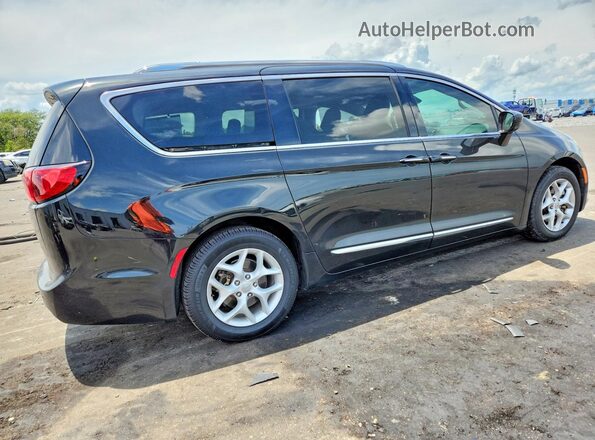 2C4RC1EG8JR194360 2018 CHRYSLER PACIFICA Черный Передняя правая четверть