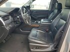 2020 Chevrolet Tahoe C1500 Lt Желто-коричневый vin: 1GNSCBKC9LR130207