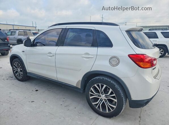 JA4AP4AW6HZ019647 2017 MITSUBISHI OUTLANDER Белый Задняя правая четверть