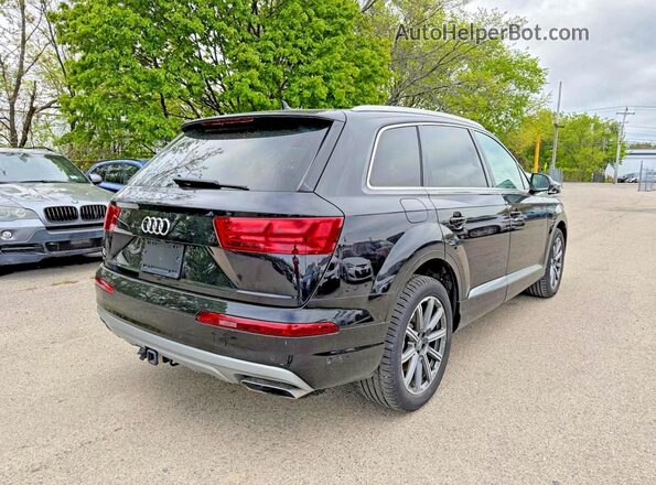 WA1LAAF7XKD008942 2019 AUDI Q7 Черный Вид спереди