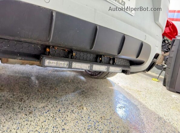 WP1BG2AY1NDA56239 2022 PORSCHE CAYENNE Белый Панорамный вид салона 360°